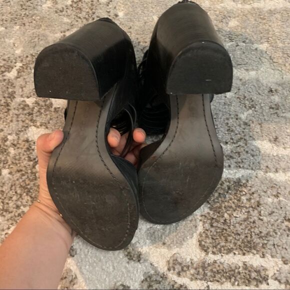 Black Trouve Heels Size 7.5 - Picture 3 of 4